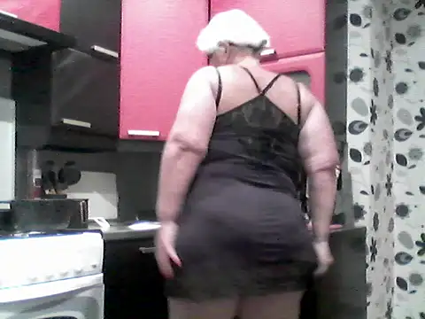 Lisa Suzie online show from 01.12.26