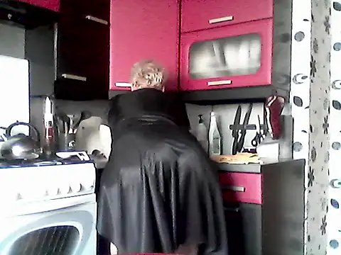 Lisa Suzie online show from 03.11.26