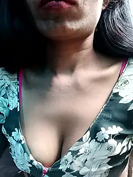 Snapshot of Kajal__Mehra chatting on 04.04.26 Kajal Mehra online show from 04.04.26