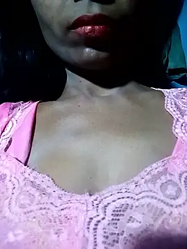Snapshot of Kajal__Mehra chatting on 04.25.26 Kajal Mehra online show from 04.25.26