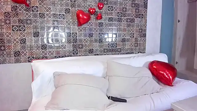 Pamela Johnsonn online show from 02.03.25