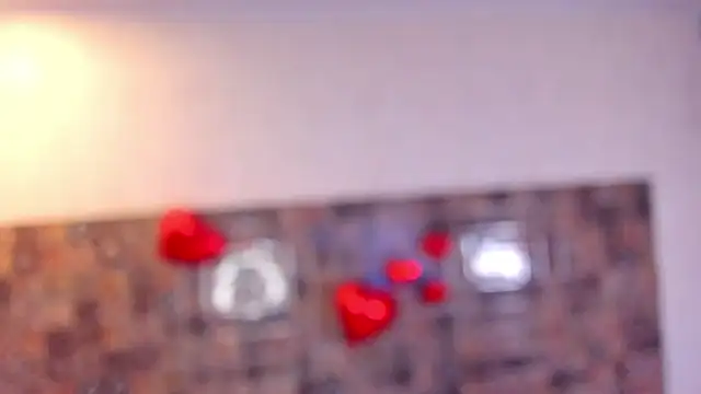 Pamela Johnsonn online show from 02.05.25