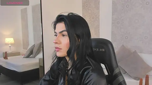 Snapshot of stephanya_ chatting on 07.12.26 stephanya online show from 07.12.26