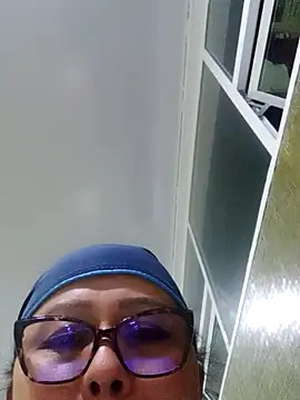 Snapshot of Darly_Gomez chatting on 01.19.25 Darly Gomez online show from 01.19.25