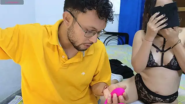 Snapshot of YuKinaHentaiI chatting on 03.15.25 YuKinaHentaiI online show from 03.15.25