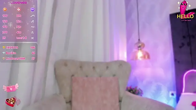 Snapshot of SHARONN____ chatting on 02.18.25 SHARONN     online show from 02.18.25