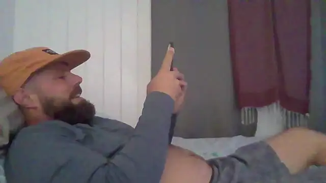 Snapshot of inoutinoutinout chatting on 01.11.25 inoutinoutinout online show from 01.11.25