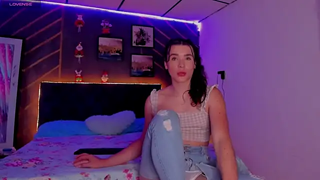 Snapshot of elafranco_ chatting on 12.07.24 elafranco online show from 12.07.24