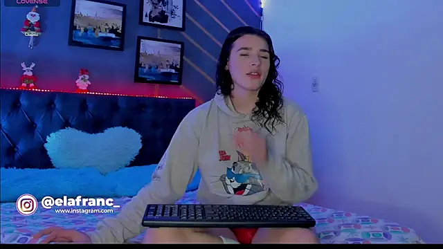 Snapshot of elafranco_ chatting on 12.25.24 elafranco online show from 12.25.24