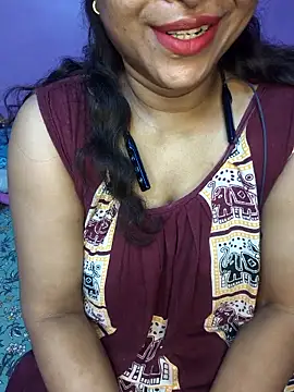 Snapshot of Sexy_Mona_Bhabhi chatting on 04.20.26 Sexy Mona Bhabhi online show from 04.20.26