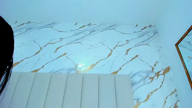 aggy castel online show from 03.28.26