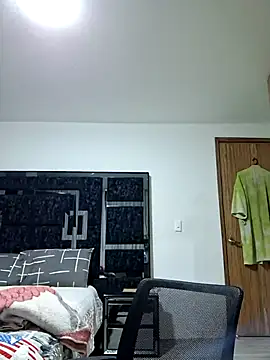 Nene1325 online show from 01.25.25