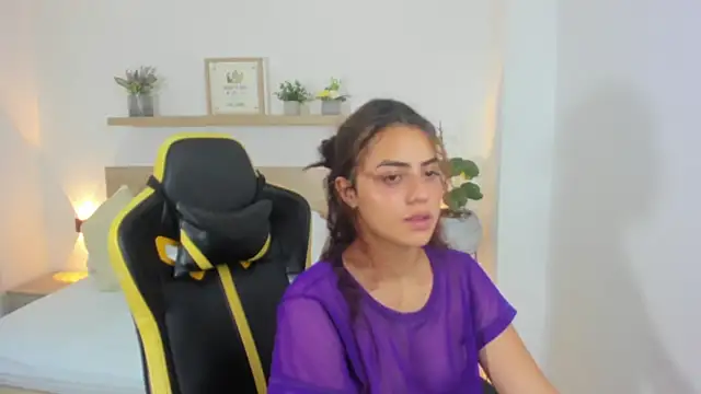 yaya23x online show from 12.20.24