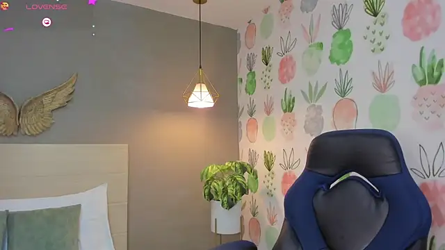 yaya23x online show from 10.14.25