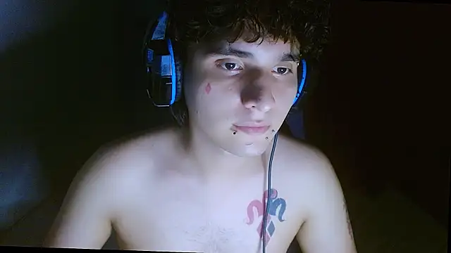 Charley quin online show from 04.16.26