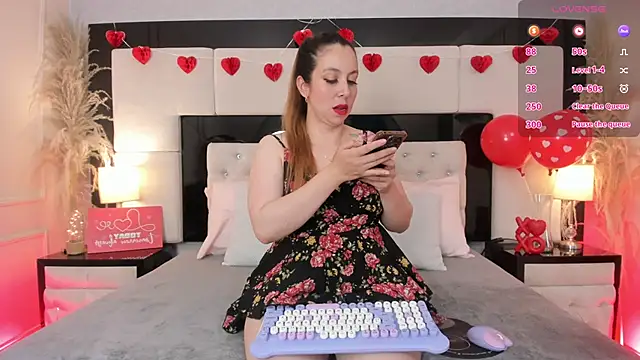 CarlaRossi  online show from 02.18.26