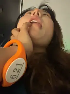 ChuChu1991 online show from 02.11.26