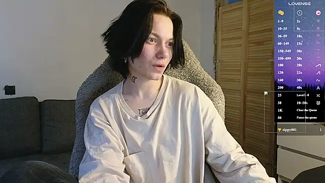 esajukyy online show from 03.06.26