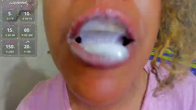 KamariaFyre online show from 02.08.26