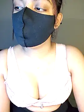 Olivia3 online show from 11.04.25