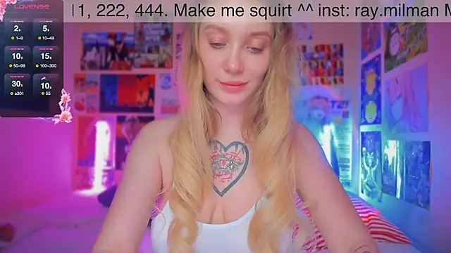 Snapshot of AliceMilman chatting on 03.18.25 AliceMilman online show from 03.18.25