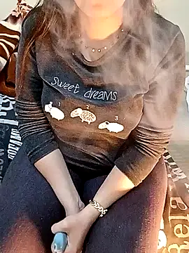 ShadiaStar online show from 01.22.25