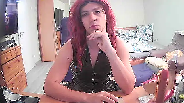 Kinky-Kristina online show from 11.20.25