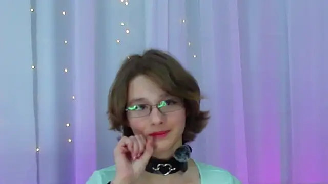 Snapshot of Silva-Tail chatting on 01.30.25 Silva-Tail online show from 01.30.25
