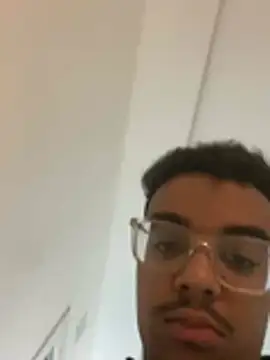 Snapshot of Lahcene chatting on 03.02.26 Lahcene online show from 03.02.26