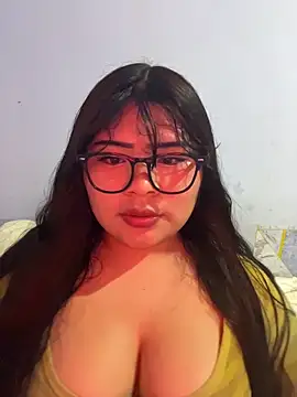 Snapshot of CANELA_9911 chatting on 05.18.26 CANELA 9911 online show from 05.18.26
