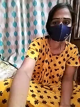 Snapshot of sweety_telugu_couple2027 chatting on 03.10.25 sweety telugu couple2027 online show from 03.10.25