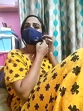 Snapshot of sweety_telugu_couple2027 chatting on 03.16.25 sweety telugu couple2027 online show from 03.16.25