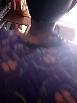 Snapshot of sweety_telugu_couple2027 chatting on 09.11.25 sweety telugu couple2027 online show from 09.11.25