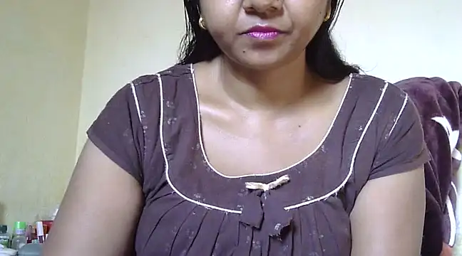 Snapshot of Suhana-sapna chatting on 02.13.25 Suhana-sapna online show from 02.13.25