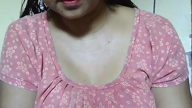 Snapshot of Suhana-sapna chatting on 10.08.25 Suhana-sapna online show from 10.08.25