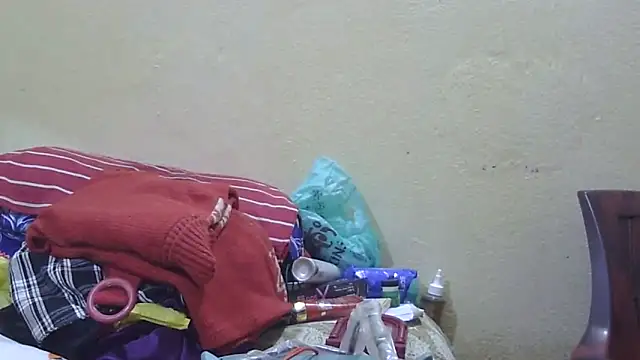 Snapshot of Suhana-sapna chatting on 11.15.25 Suhana-sapna online show from 11.15.25