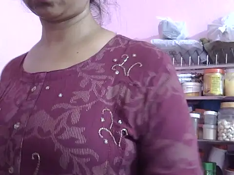 Snapshot of Suhana-sapna chatting on 11.25.25 Suhana-sapna online show from 11.25.25