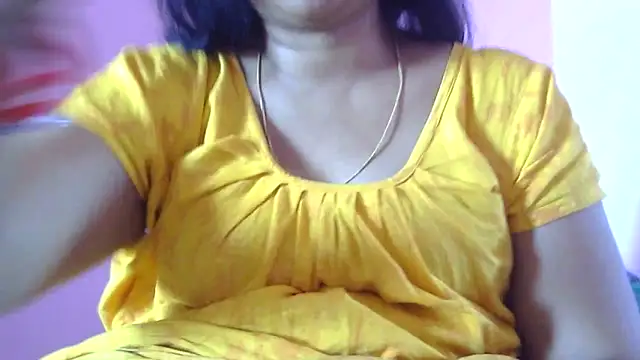 Snapshot of Suhana-sapna chatting on 02.20.26 Suhana-sapna online show from 02.20.26