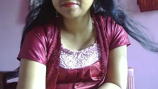 Snapshot of Suhana-sapna chatting on 05.17.26 Suhana-sapna online show from 05.17.26