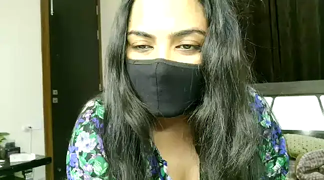 Hritvika online show from 03.20.25