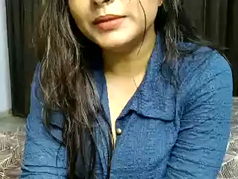 Snapshot of Hritvika chatting on 07.31.26 Hritvika online show from 07.31.26