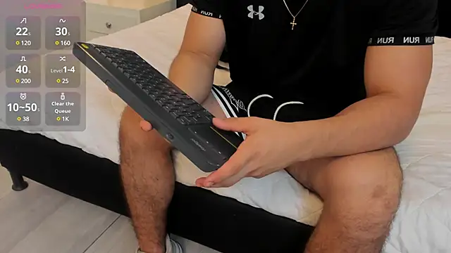 Flynn Riider online show from 02.06.25