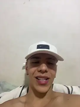 Flynn Riider online show from 02.27.25