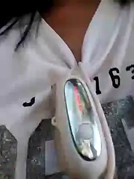 Danna-linyi online show from 12.27.24