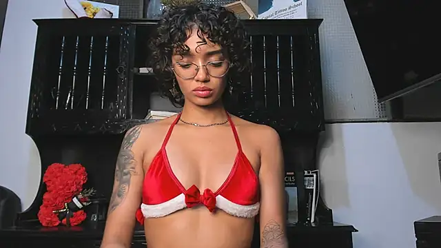 slutty venus online show from 12.25.24