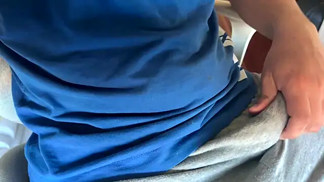 Axeeeeeeeeeeeel online show from 04.12.26