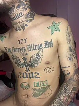 Snapshot of Junihn0 chatting on 01.10.25 Junihn0 online show from 01.10.25