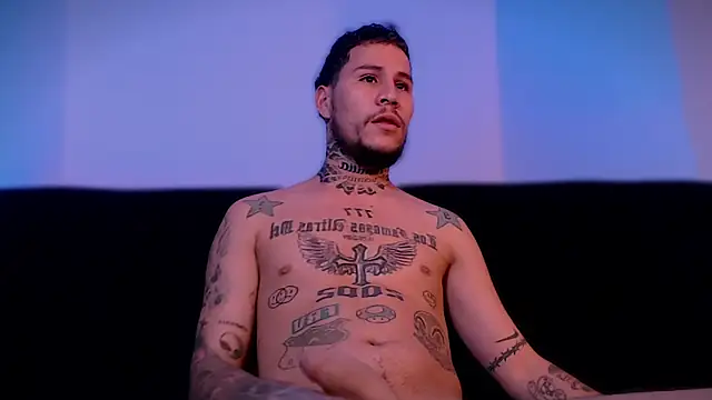 Snapshot of Junihn0 chatting on 09.09.25 Junihn0 online show from 09.09.25