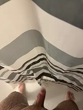 Snapshot of Loco42- chatting on 12.22.25 Loco42- online show from 12.22.25