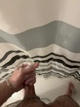 Snapshot of Loco42- chatting on 02.20.26 Loco42- online show from 02.20.26